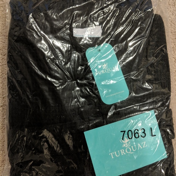 Black Waffle Bathrobe - Picture 3 of 3